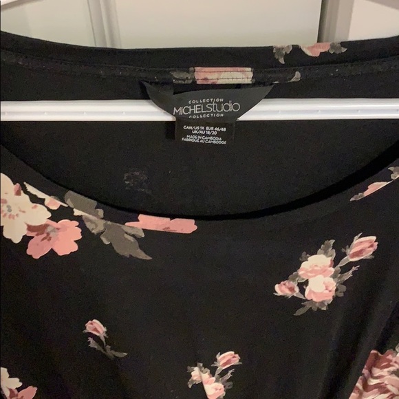 Floral black blouse - Picture 2 of 5